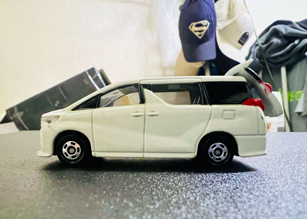 [개봉] 토미카 No.12 토요타 알파드 미니카 (2015) 이미지