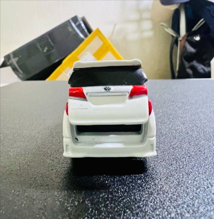 [개봉] 토미카 No.12 토요타 알파드 미니카 (2015) 이미지