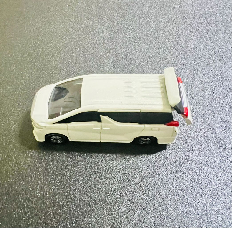 [개봉] 토미카 No.12 토요타 알파드 미니카 (2015) 이미지