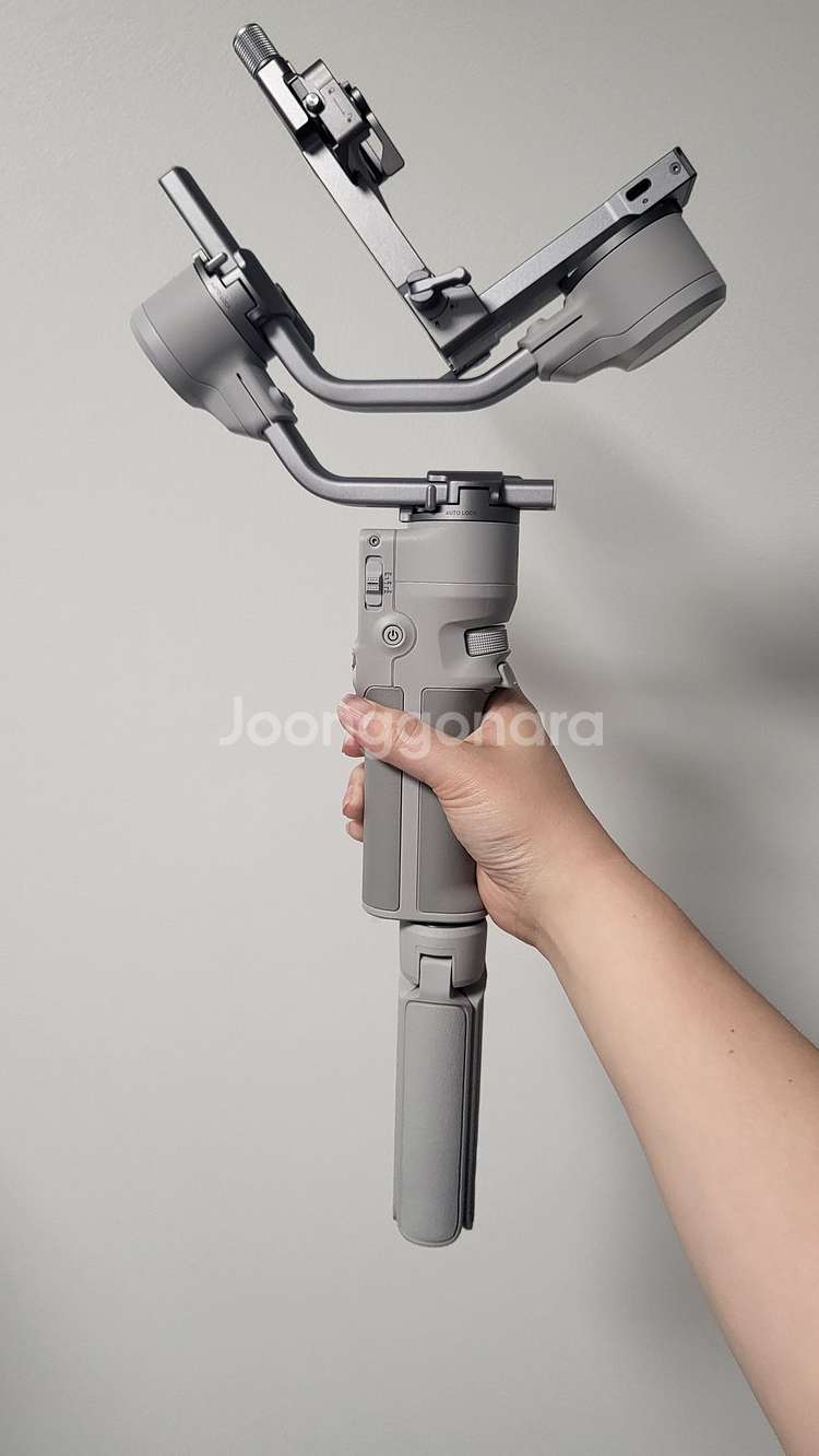 DJI RS 4 Mini 짐벌 개봉만한 새상품(오늘받았--0