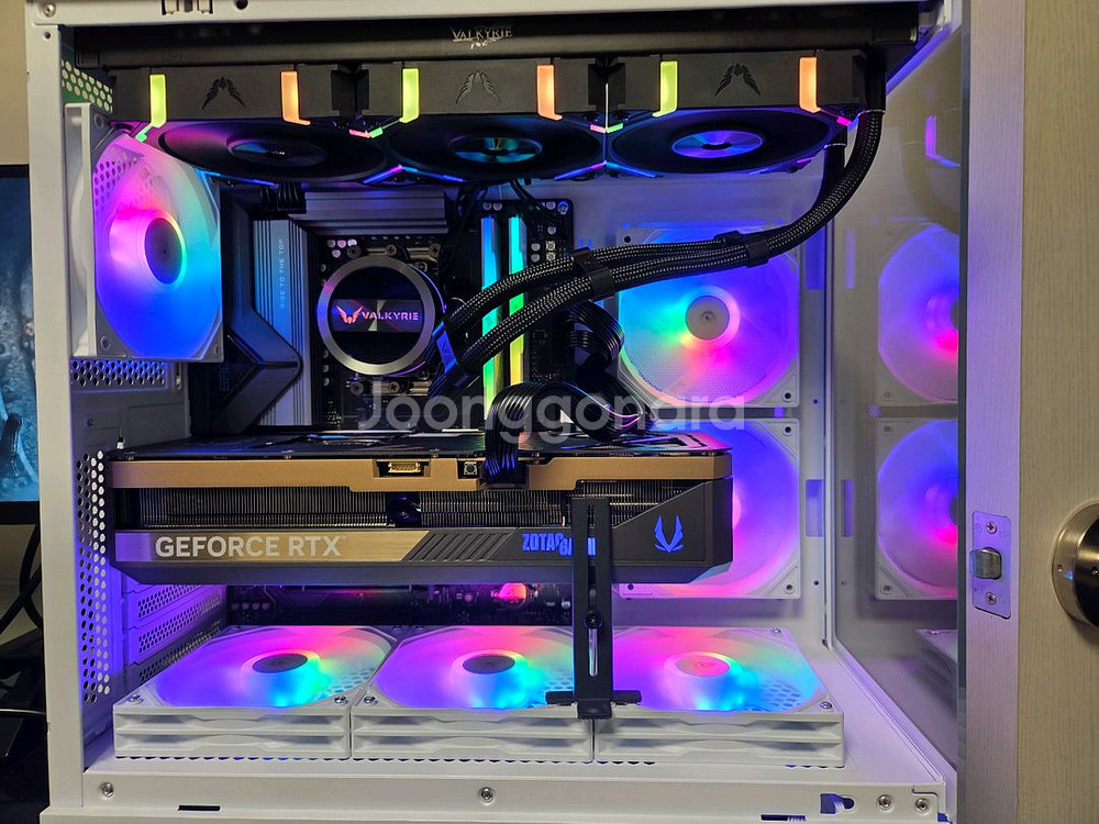 9800x3d, x870 wifi, 2tb, 5080--2