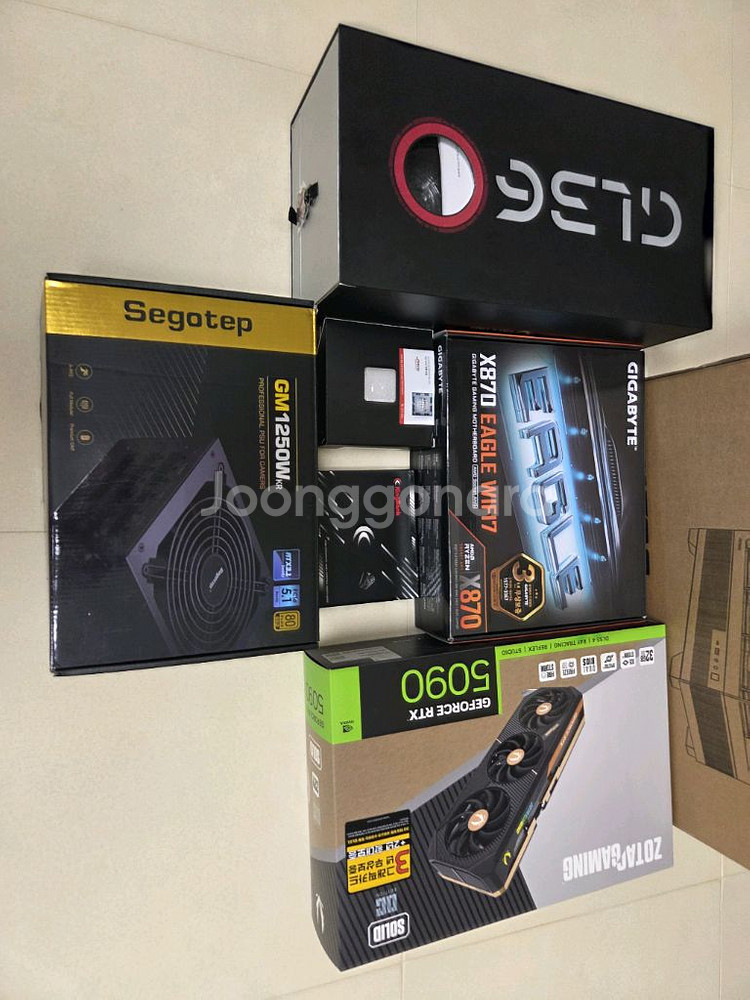 9800x3d, x870 wifi, 2tb, 5080--3