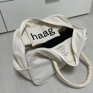 헤이그 보스턴백