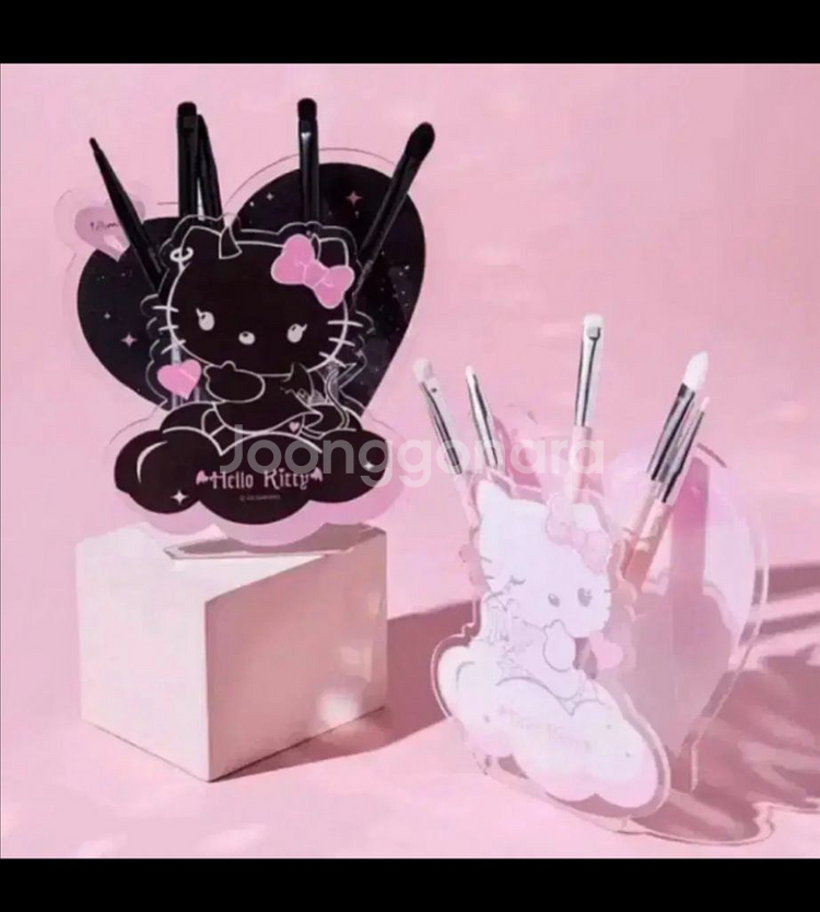 필리밀리 헬로키티 키티 브러쉬홀더 세트 올리브영--0