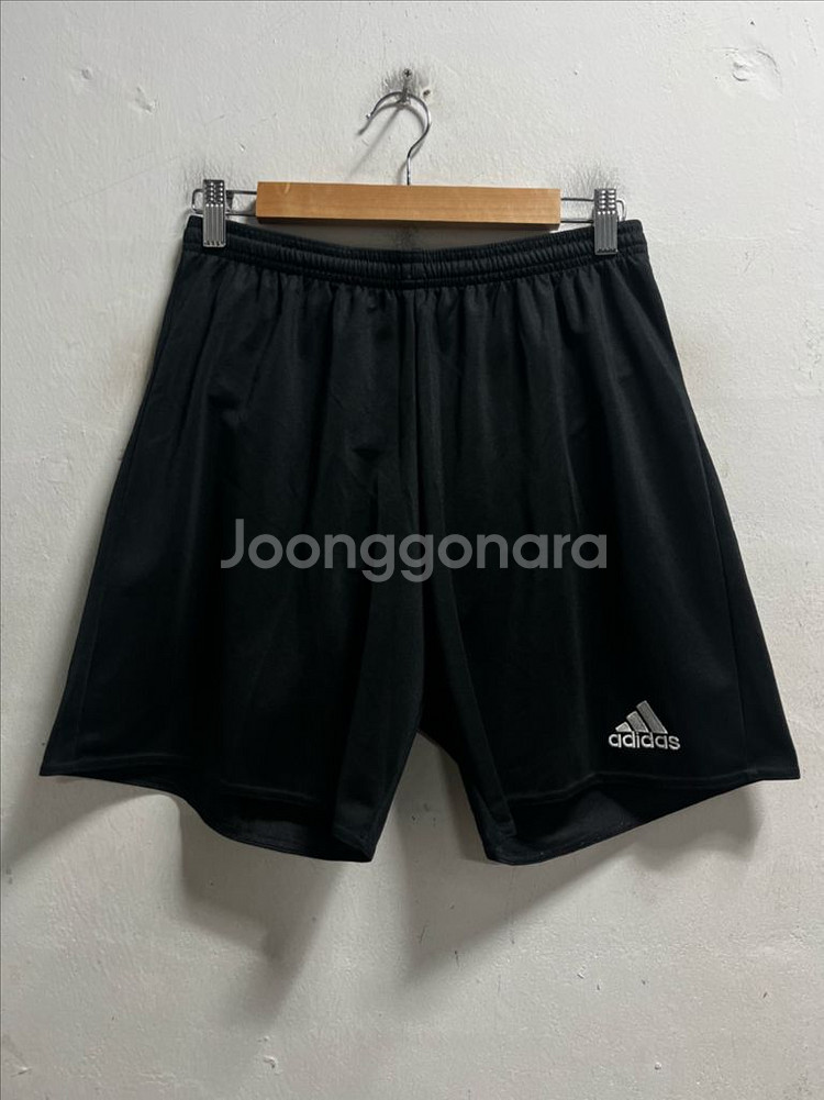 33-34 아디다스 기능성 스판 밴딩 반바지--0