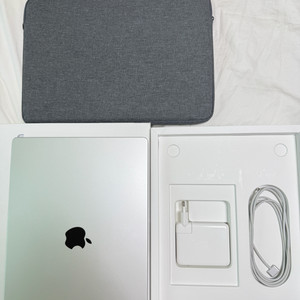 2023 맥북프로16인치 m2 max 64gb 1TB
