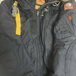 파라점퍼스 고비 21fw