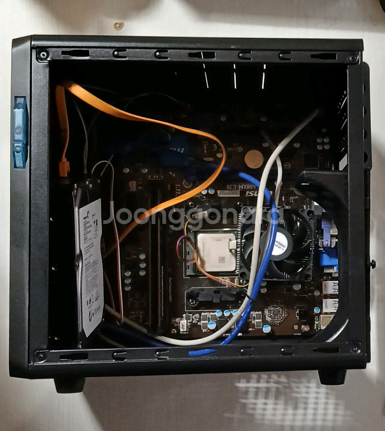 미니 소형 데스크탑 PC 파워만 빠진것 팝니다--1