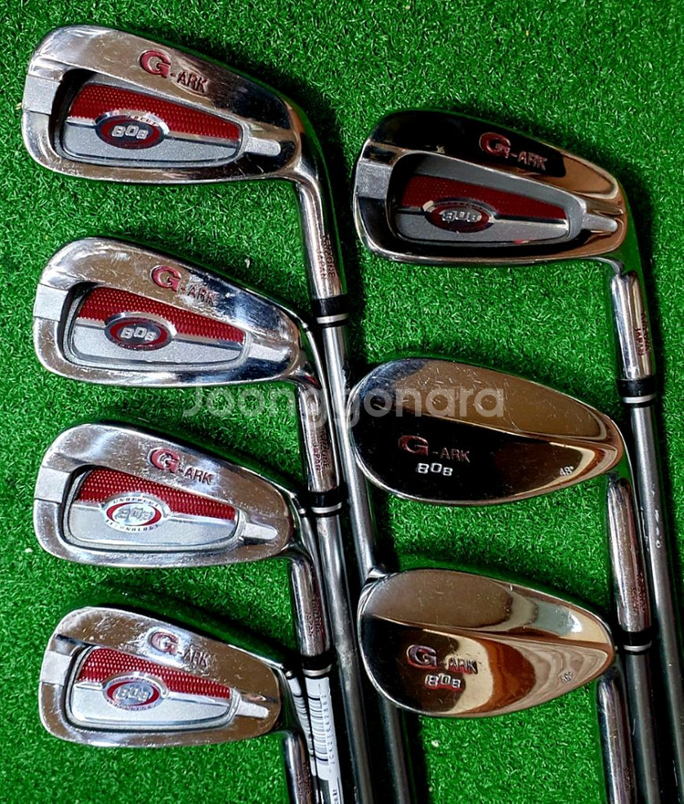 553. 여성용 골프채 세트판매합니다.--3