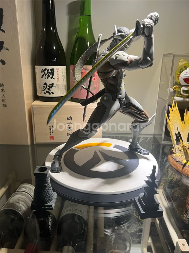 젠지 피규어--0