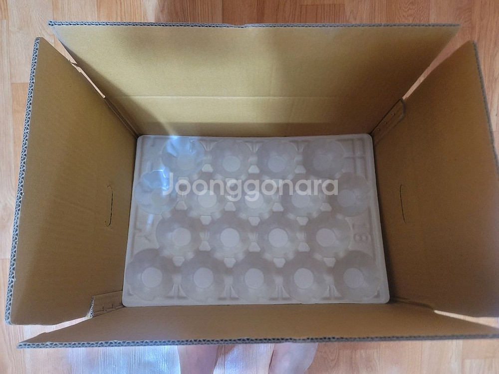 사과 10 KG 난좌박스(새것 반값 판매)--1