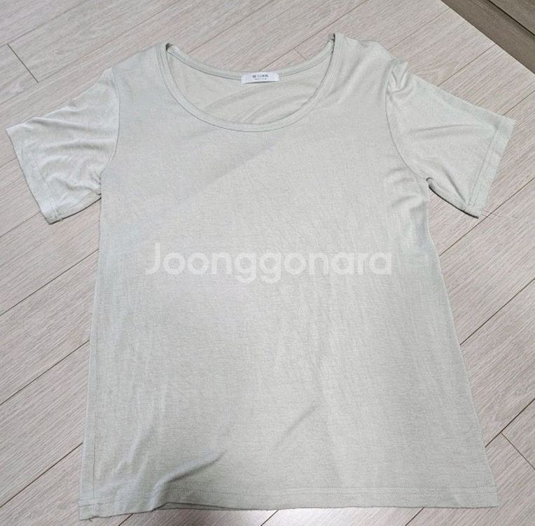 라운드넥 반팔 티셔츠--0