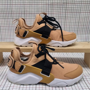 나이키 허라취 시티로우 여성운동화230
