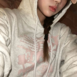 이스케이프프롬 핑트후드티