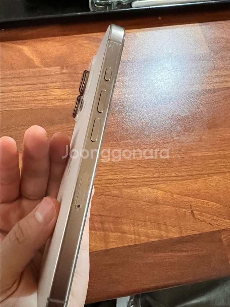 아이폰16프로 512gb 데저트 티타늄--2