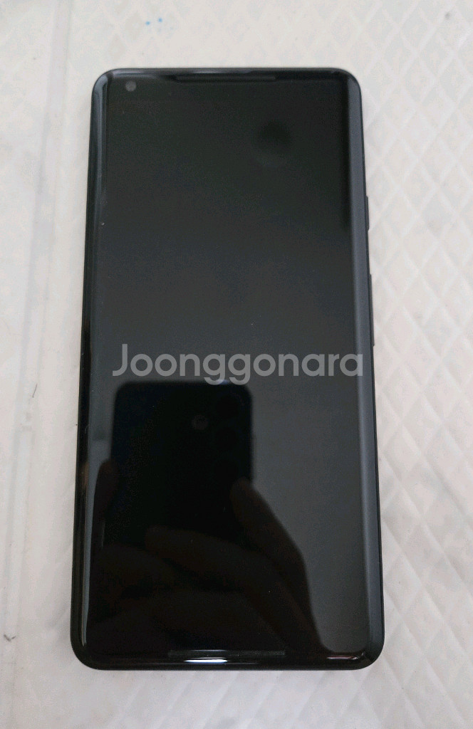 구글 픽셀 2 XL 프로토타입--0