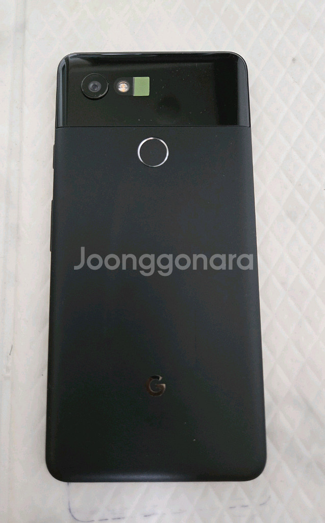 구글 픽셀 2 XL 프로토타입--1