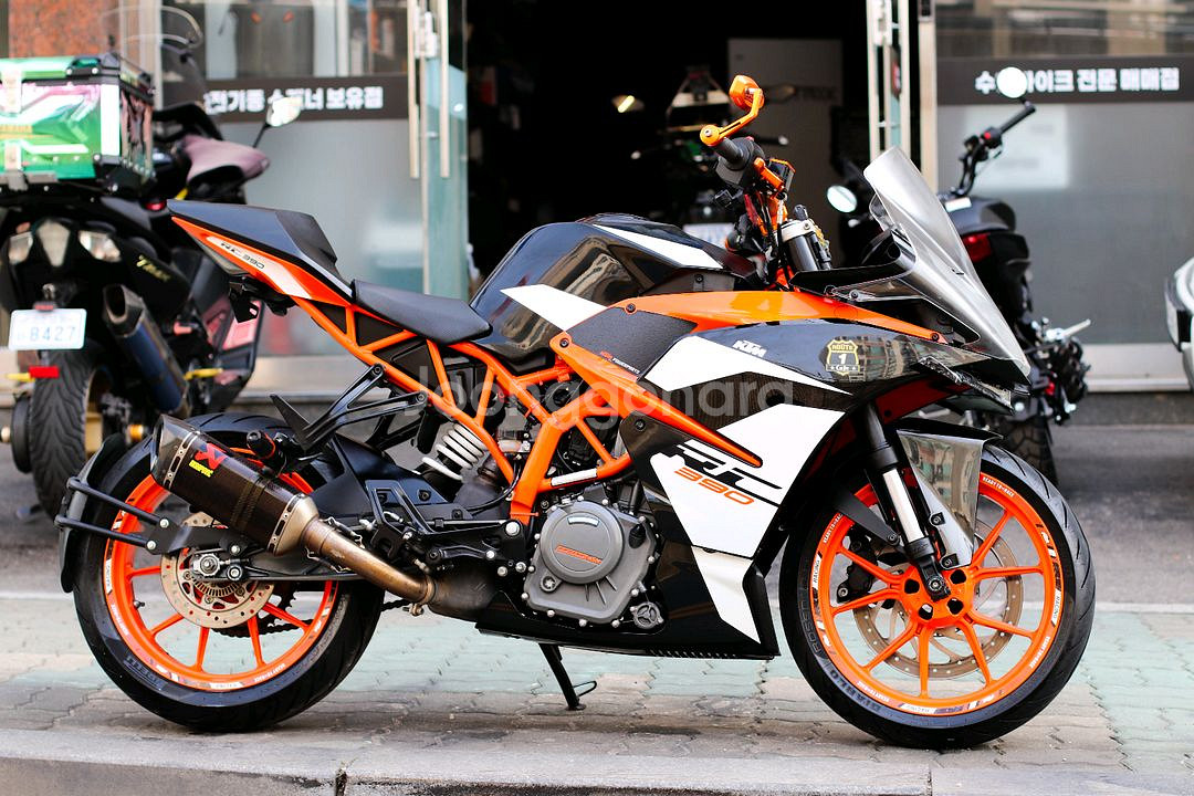 rc390 ktm 2018년식 ABS모델 판매합니다--0