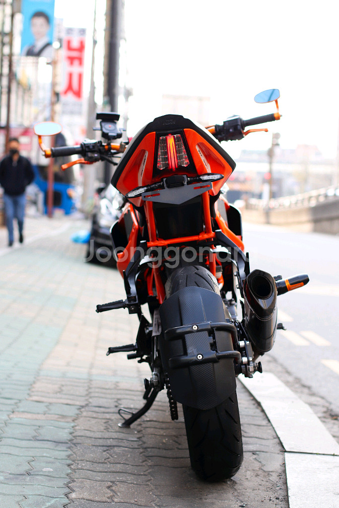 rc390 ktm 2018년식 ABS모델 판매합니다--5
