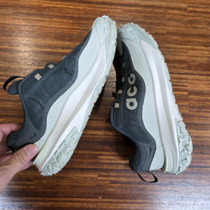 나이키 고어텍스 acg 마운틴플라이2 265