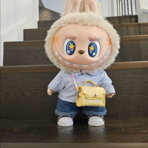 켈리 미니백 에어팟케이스 라부부 인형가방 키링 키체인