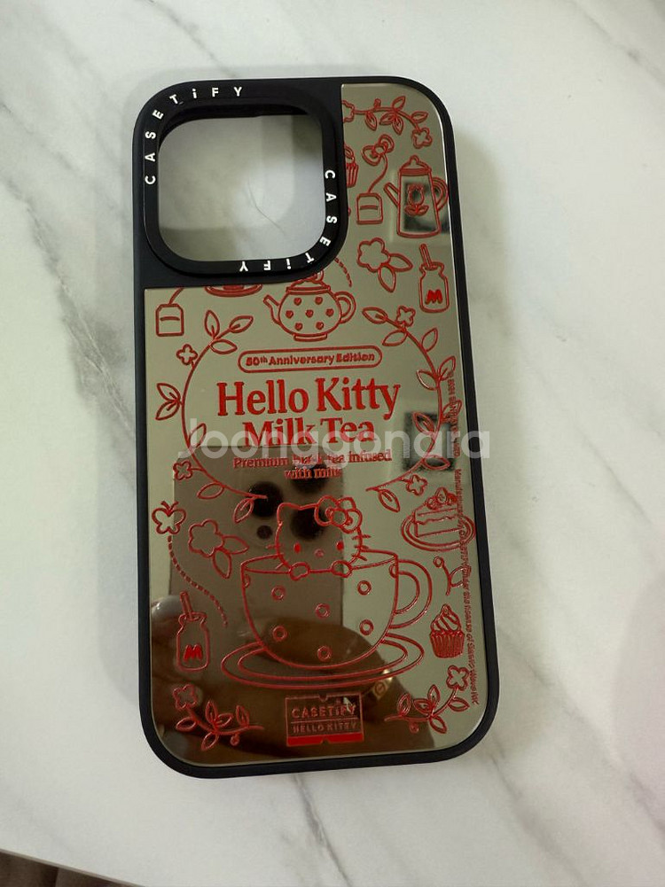 캐이스티파이 헬로키티 아이폰16프로--2