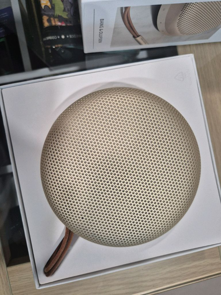 베오사운드 A1 2세대 골드--6