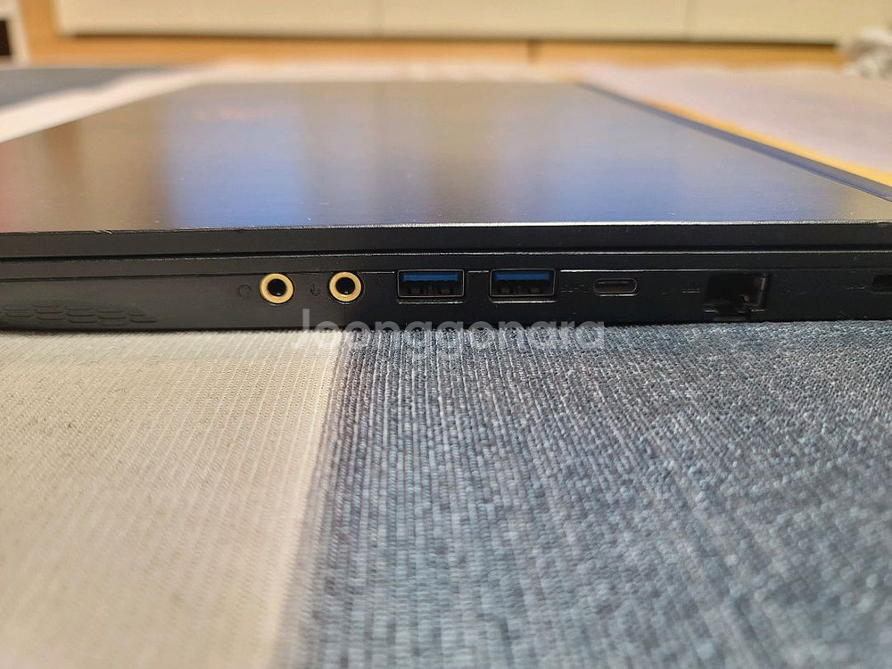 MSI 노트북 판매(i7-8750H / GTX1050)--2