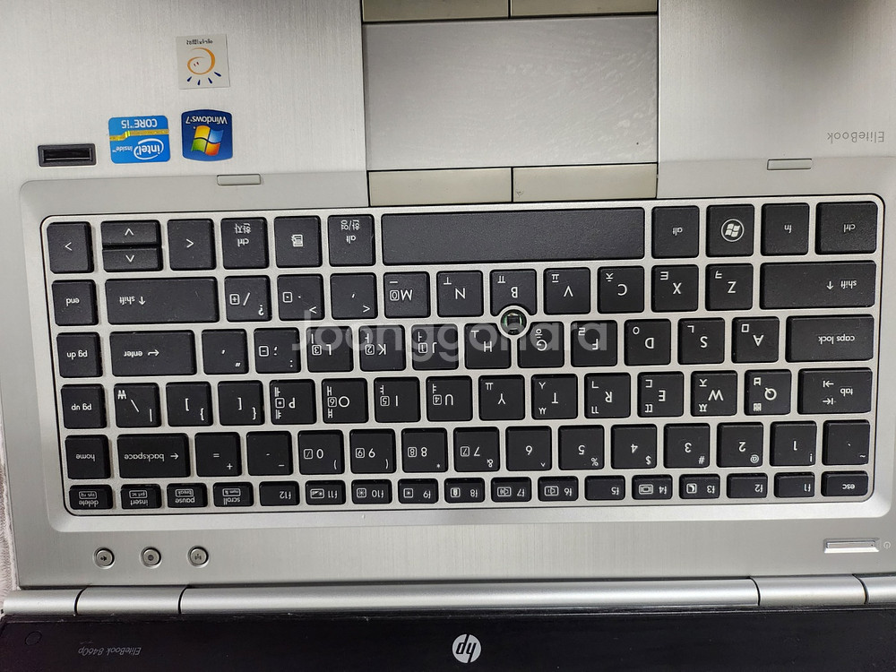 HP ELITEBOOK 8460P--1