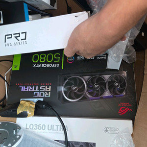 asus ROG astral rtx5080