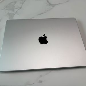 2021 MacBook Pro 14 m1 pro 32g