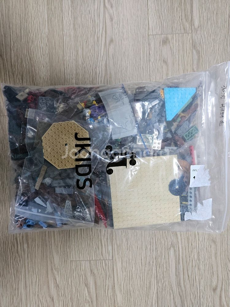 레고 정품 70751 에어짓수신전 판매합니다--0