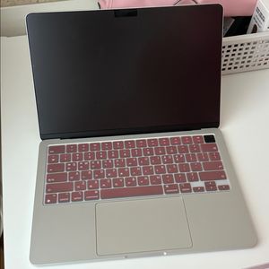 맥북 맥북에어 13 실버 M2 256GB 팔아요