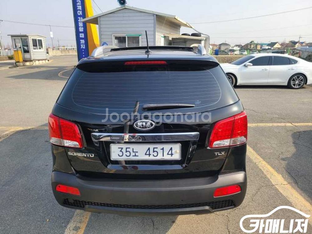 [기아]쏘렌토 R 디젤 2WD 2.0 TLX 최고급형--8