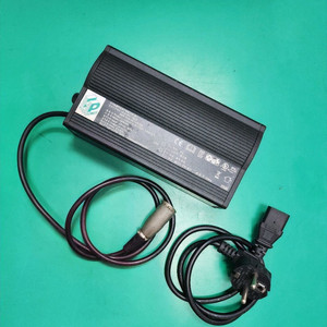 24V충전기 HP8204B 전동체어충전기 전동수쿠터