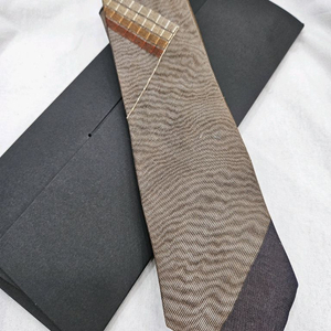 ATTACK man 넥타이