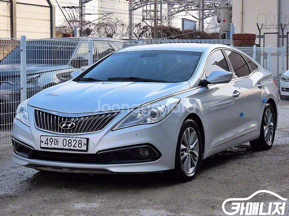 [현대]그랜저 HG LPG HG300 프라임 (5인승)--4