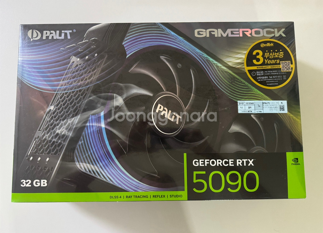 PALIT 지포스 RTX 5090 GAMEROCK D7--1