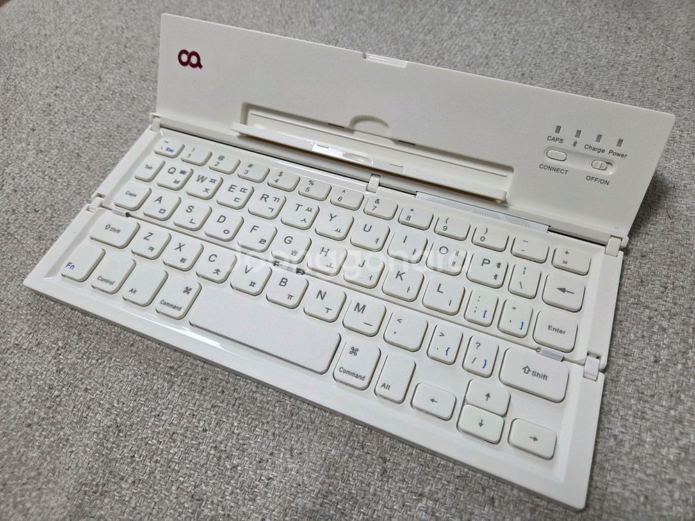 오아 접이식 블루투스 키보드(OA-KB100) 화이트--0