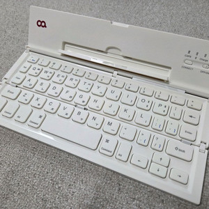 오아 접이식 블루투스 키보드(OA-KB100) 화이트