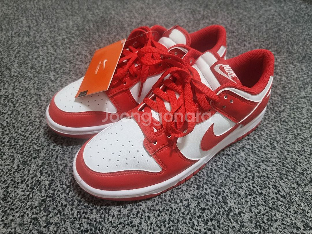 나이키 덩크 로우 255 새상품--1