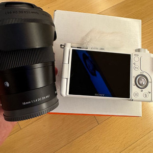 소니zv-E10+ 렌즈16mm F1.4