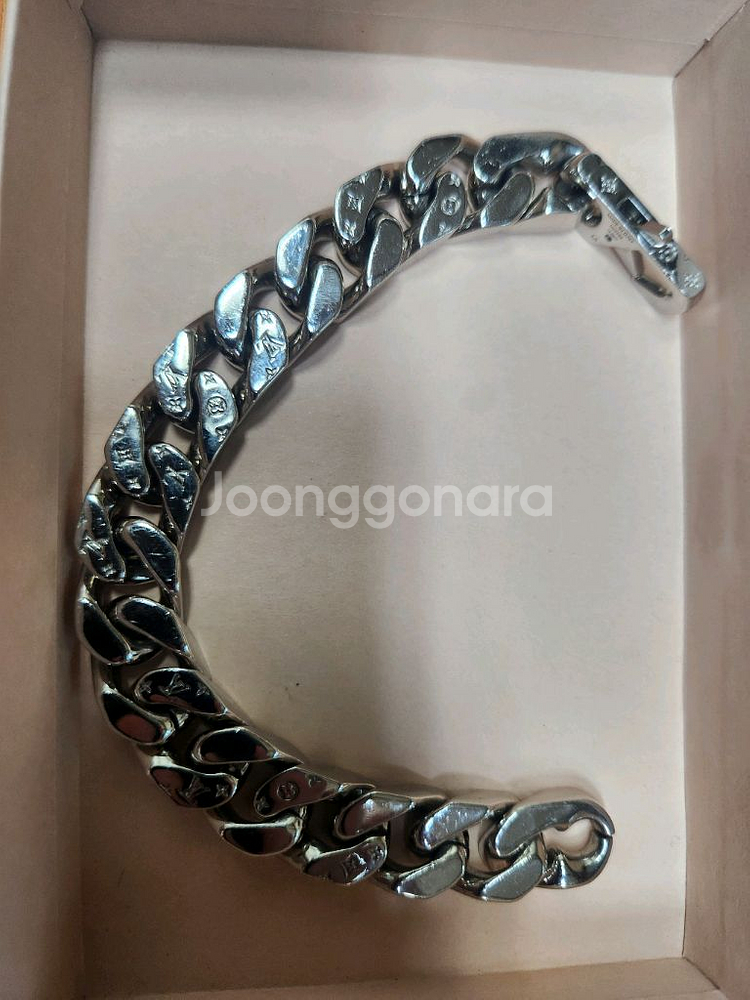 루이비통 팔찌 LV 체인링크 브레이슬릿 실버--2
