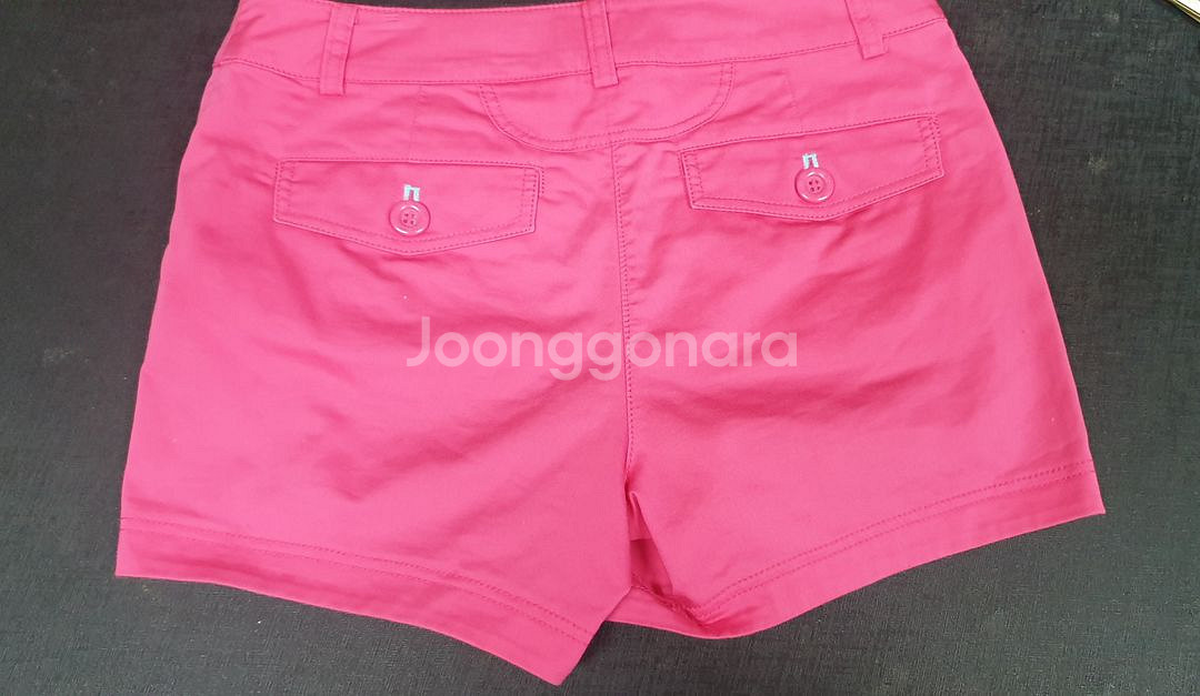 르꼬끄 여성 반바지 ㅡ상태양호--1