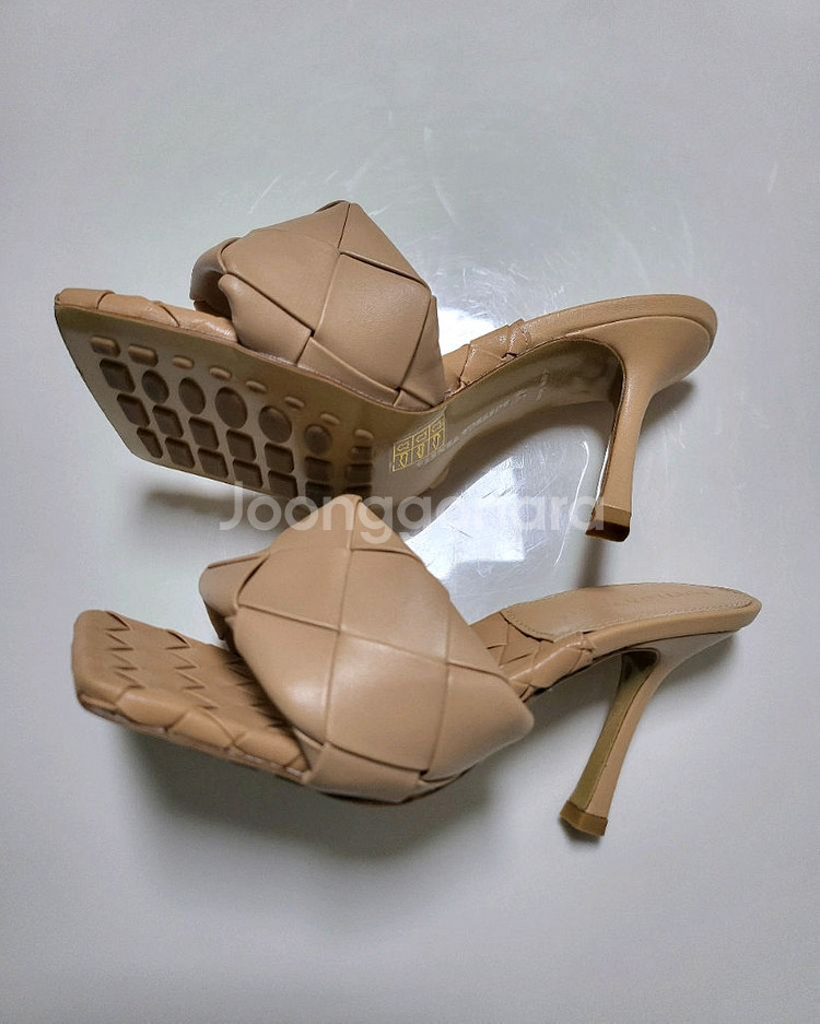 [1회 착용] 보테가 베네타 샌들 37 / 굽 9cm--2