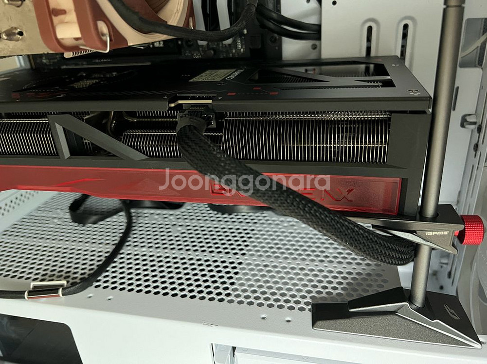 컬러풀 5070ti 토마호크 팝니다--9