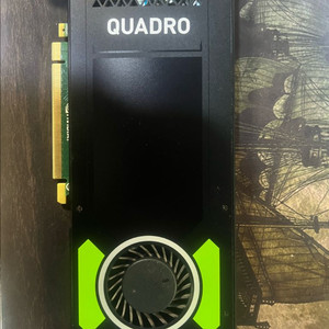 쿼드로 M4000 그래픽 카드