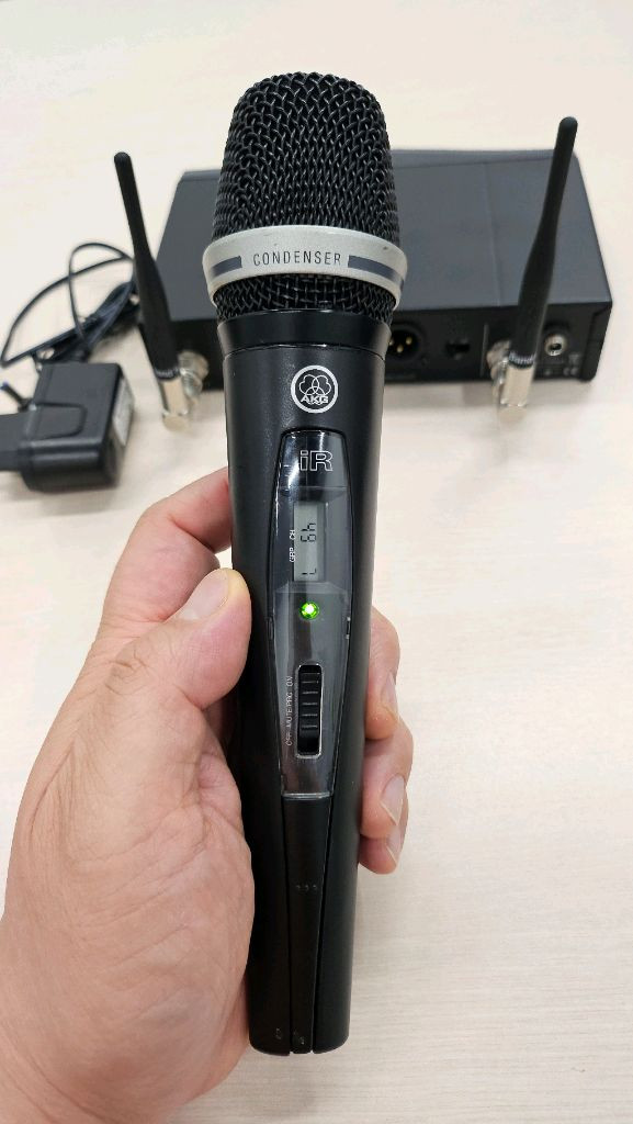 AKG 무선 콘덴서 마이크 WMS 470--1