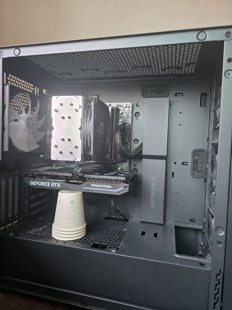 벤큐 모니터 벤큐 XL2411K/ 7500F4060ti 이미지