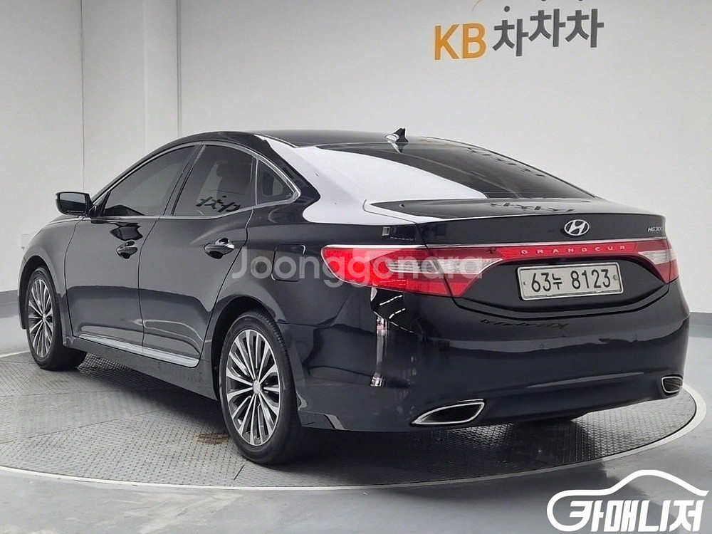 [현대]그랜저 HG LPG HG300 프라임 (5인승)--4